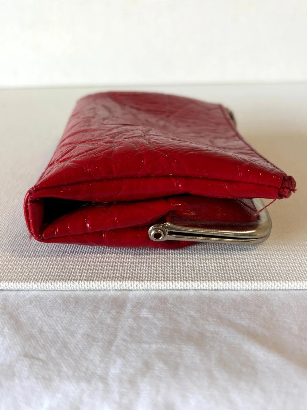 Hobo Double Frame Kisslock Clutch Wallet Red and Chrome Hardware Coin Purse Bag
